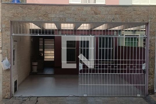 Fachada de casa à venda com 2 quartos, 200m² em Jardim Vila Formosa, São Paulo