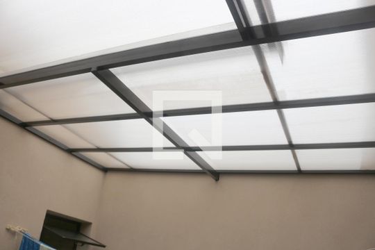 Quintal de casa à venda com 3 quartos, 185m² em Santa Maria, São Caetano do Sul