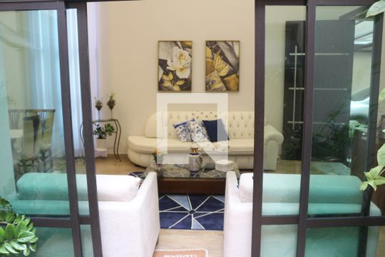 Jardim de casa à venda com 3 quartos, 185m² em Santa Maria, São Caetano do Sul