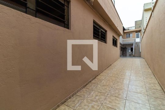Garagem de casa à venda com 2 quartos, 144m² em Vila Sapopemba, São Paulo