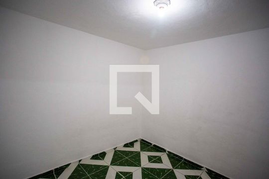 sala/Quarto de casa para alugar com 1 quarto, 83m² em Serraria, Diadema