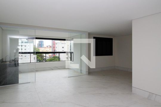 Apartamento para alugar com 2 quartos, 150m² em Serra, Belo Horizonte