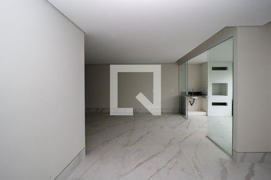 Sala de apartamento para alugar com 2 quartos, 150m² em Serra, Belo Horizonte