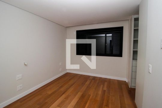 Quarto 1 de apartamento para alugar com 2 quartos, 150m² em Serra, Belo Horizonte