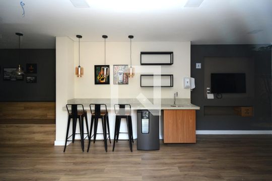 Área comum - Pub e salão de jogos de apartamento para alugar com 2 quartos, 36m² em Usina Piratininga, São Paulo