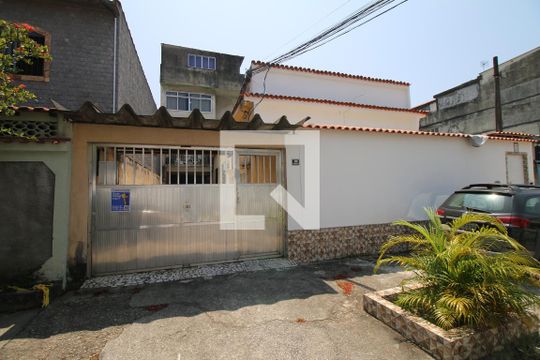 Fachada da Casa de apartamento à venda com 5 quartos, 150m² em Penha Circular, Rio de Janeiro