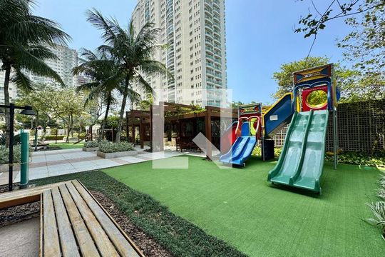 Área comum de apartamento à venda com 4 quartos, 220m² em Barra da Tijuca, Rio de Janeiro