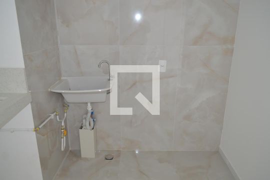 Cozinha e Área de Serviço de apartamento para alugar com 2 quartos, 35m² em Ipiranga, São Paulo