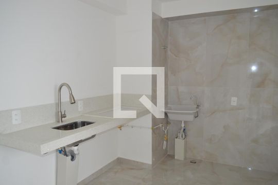 Cozinha e Área de Serviço de apartamento para alugar com 2 quartos, 35m² em Ipiranga, São Paulo