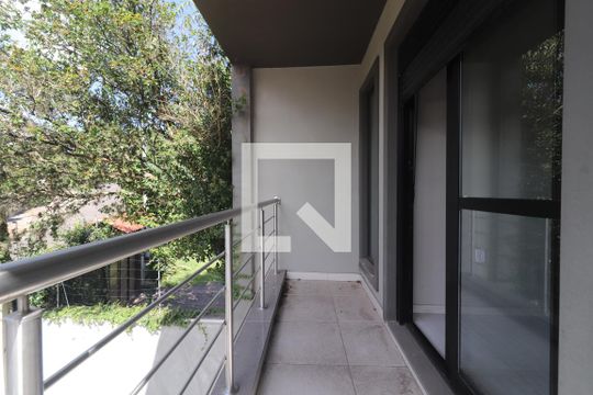 Sacada de casa à venda com 3 quartos, 112m² em Pátria Nova, Novo Hamburgo