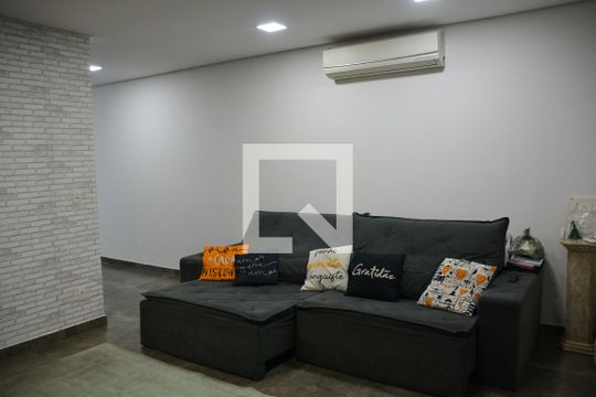 Casa à venda com 4 quartos, 435m² em Santa Maria, São Caetano do Sul