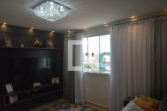 Sala de apartamento à venda com 2 quartos, 180m² em Campestre, Santo André