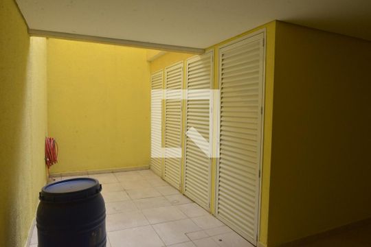 Garagem de apartamento à venda com 2 quartos, 180m² em Campestre, Santo André