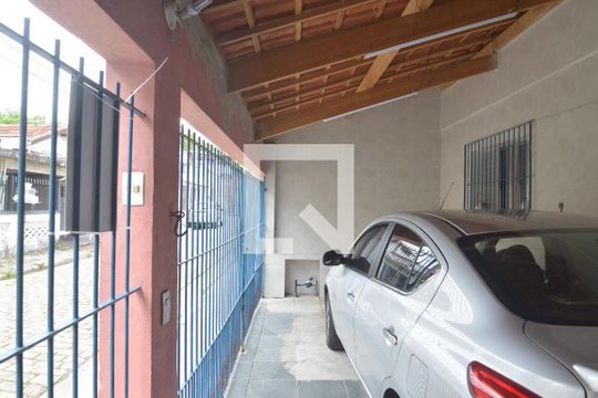 Garagem de casa para alugar com 3 quartos, 195m² em Vila Marajo, Santo André