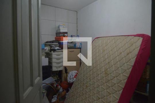 Quarto de Serviço de casa para alugar com 3 quartos, 195m² em Vila Marajo, Santo André