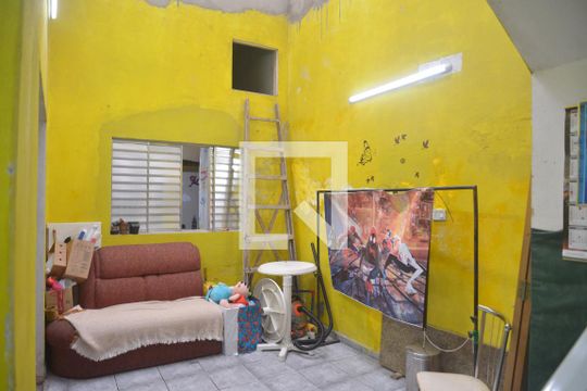Quintal de casa para alugar com 3 quartos, 195m² em Vila Marajo, Santo André