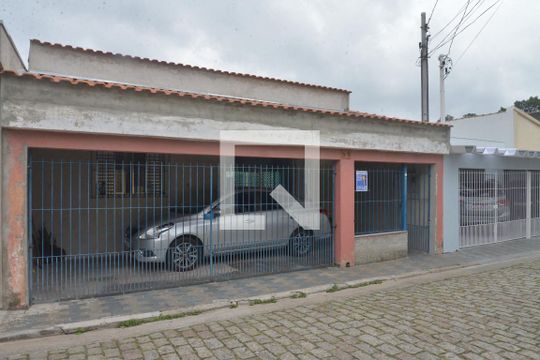 Fachada de casa para alugar com 3 quartos, 195m² em Vila Marajo, Santo André