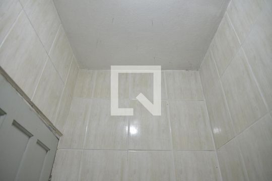 Banheiro de Serviço de casa para alugar com 3 quartos, 195m² em Vila Marajo, Santo André