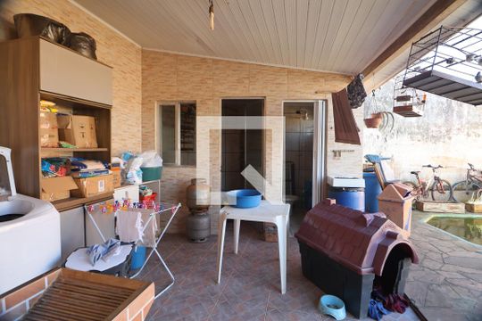 Área de Serviço de casa à venda com 2 quartos, 90m² em Harmonia, Canoas