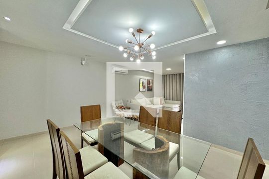 Sala de apartamento à venda com 3 quartos, 140m² em Recreio dos Bandeirantes, Rio de Janeiro