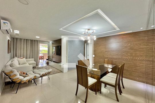 Sala de apartamento à venda com 3 quartos, 140m² em Recreio dos Bandeirantes, Rio de Janeiro