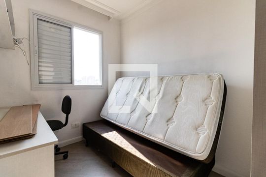 Quarto 3 de apartamento para alugar com 3 quartos, 69m² em Vila Caraguata, São Paulo