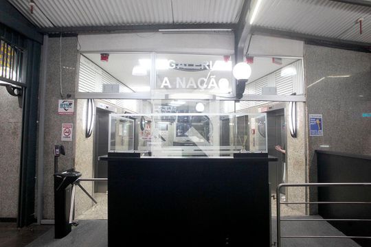 Fachada de kitnet/studio para alugar com 1 quarto, 23m² em Centro Histórico, Porto Alegre