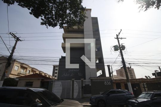 Fachada de apartamento para alugar com 2 quartos, 42m² em Chácara Seis de Outubro, São Paulo