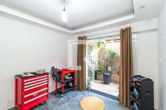 Casa à venda com 2 quartos, 150m² em Vila Matilde, São Paulo