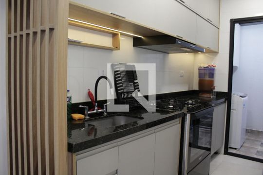Cozinha de apartamento à venda com 2 quartos, 46m² em Água Rasa, São Paulo