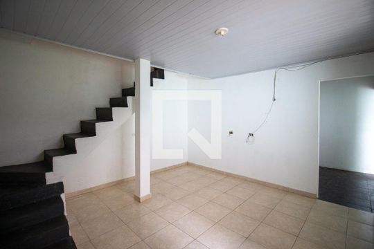 Casa à venda com 1 quarto, 69m² em Conjunto Habitacional Aguia de Haia, São Paulo