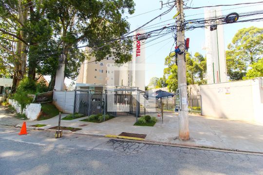 Fachada do condomínio de apartamento à venda com 2 quartos, 43m² em Colônia (zona Leste), São Paulo