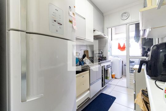 Cozinha de apartamento à venda com 2 quartos, 56m² em Saúde, São Paulo