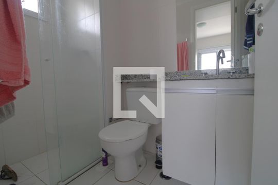 Banheiro da suíte de apartamento à venda com 2 quartos, 67m² em Socorro, São Paulo