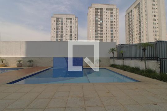 Piscina de apartamento à venda com 2 quartos, 67m² em Socorro, São Paulo