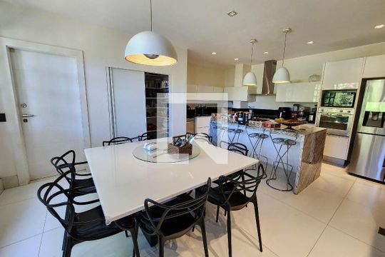 Cozinha de casa à venda com 6 quartos, 600m² em Botafogo, Rio de Janeiro