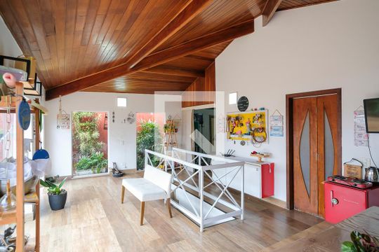 Segundo andar de apartamento à venda com 3 quartos, 220m² em Santa Maria, São Caetano do Sul