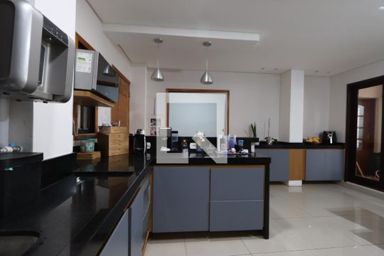 Cozinha de casa à venda com 5 quartos, 352m² em Chácara Belenzinho, São Paulo