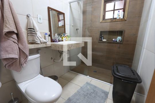 Banheiro Térreo de casa à venda com 5 quartos, 352m² em Chácara Belenzinho, São Paulo