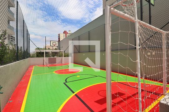 Quadra  de apartamento para alugar com 2 quartos, 66m² em Parque das Nações, Santo André