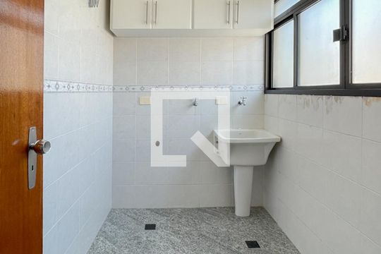 Área de Serviço de apartamento para alugar com 1 quarto, 67m² em Jardim Palermo, São Bernardo do Campo