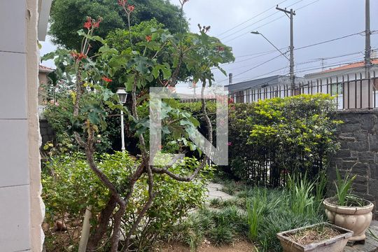 Garagem de casa à venda com 6 quartos, 500m² em Planalto Paulista, São Paulo