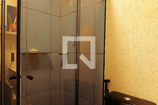 Quarto 1 - Suíte Banheiro de casa à venda com 3 quartos, 153m² em Jardim Copacabana, São Bernardo do Campo
