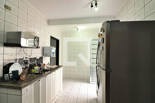 Cozinha de casa à venda com 3 quartos, 153m² em Jardim Copacabana, São Bernardo do Campo