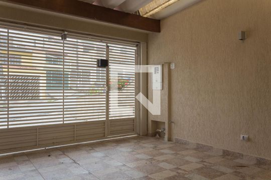 Garagem de casa à venda com 3 quartos, 140m² em Baeta Neves, São Bernardo do Campo