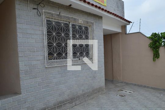 Quintal  de casa à venda com 3 quartos, 180m² em Taquara, Rio de Janeiro