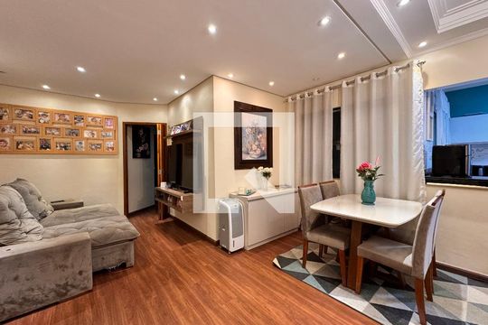 Sala de apartamento à venda com 4 quartos, 140m² em Vila Metalúrgica, Santo André
