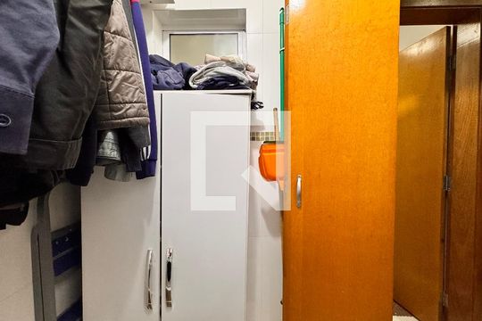 Lavanderia de apartamento à venda com 4 quartos, 140m² em Vila Metalúrgica, Santo André