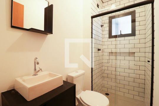 Banheiro de apartamento para alugar com 1 quarto, 32m² em Casa Verde, São Paulo