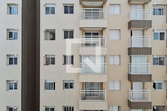 Vista Sala de apartamento à venda com 2 quartos, 52m² em Vila Aurora (zona Norte), São Paulo